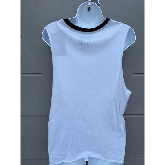 Chaser Women's Tank Top Muscle Tee Painted Lips Size M New With Tags - Picture 4 of 8